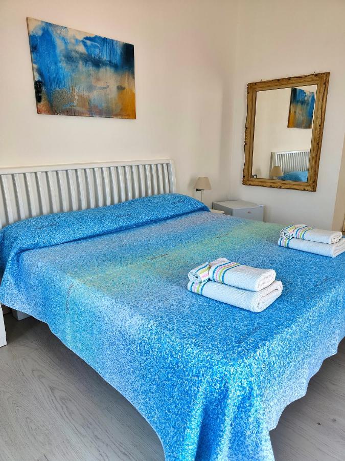 Blue Room تيرمولي المظهر الخارجي الصورة