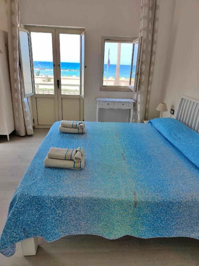 Blue Room تيرمولي المظهر الخارجي الصورة